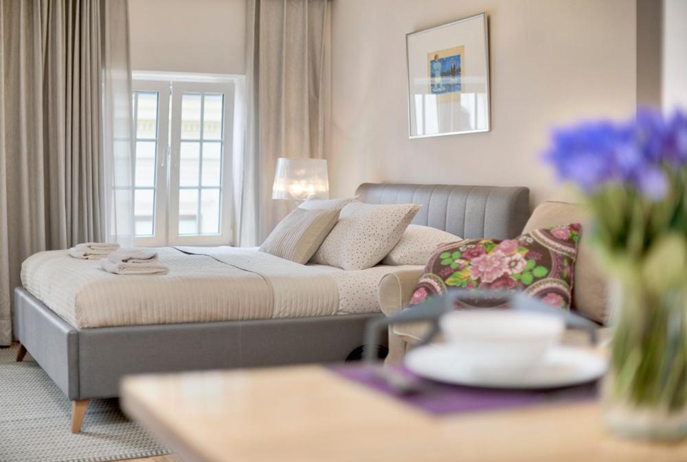 Tyzenhauz Apartments Old Town Краків Екстер'єр фото